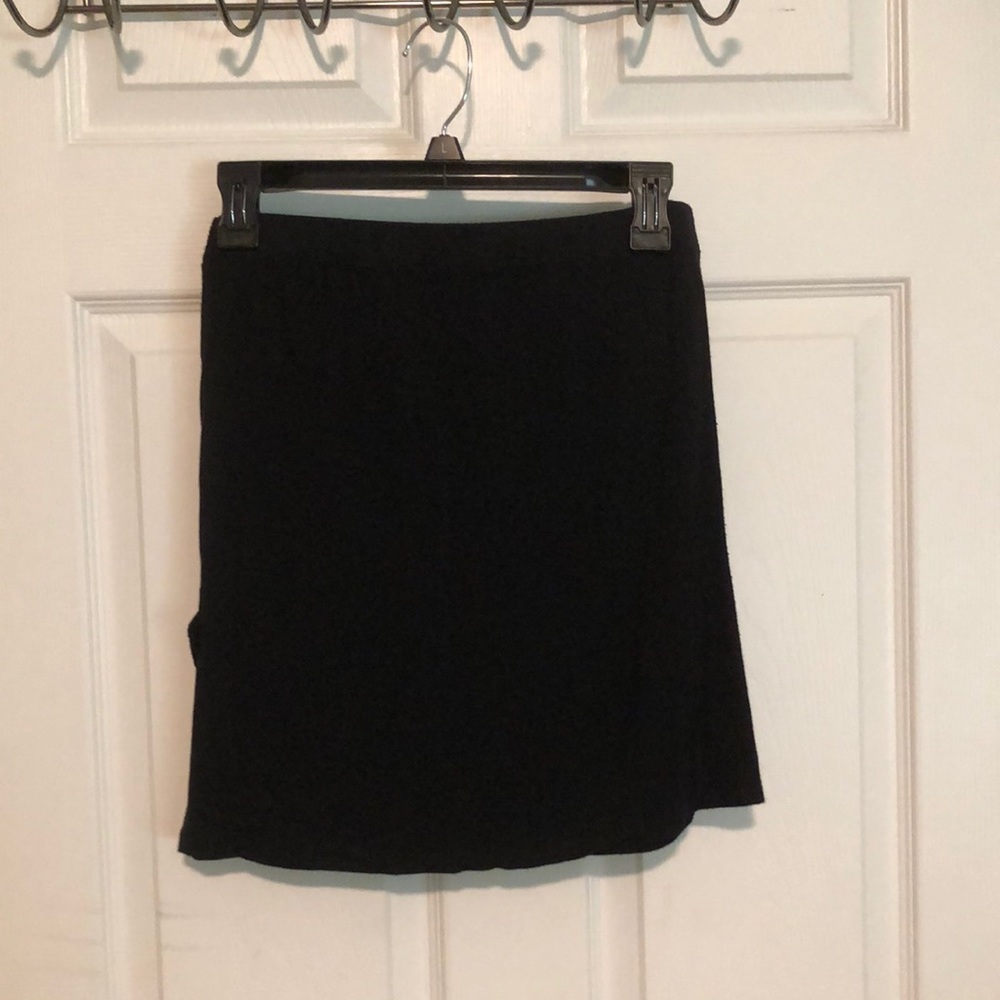 Mini black pencil skirt